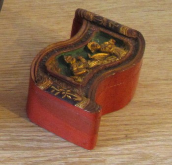 Rare Carved Scroll Box in Red Lacquer and Gilt