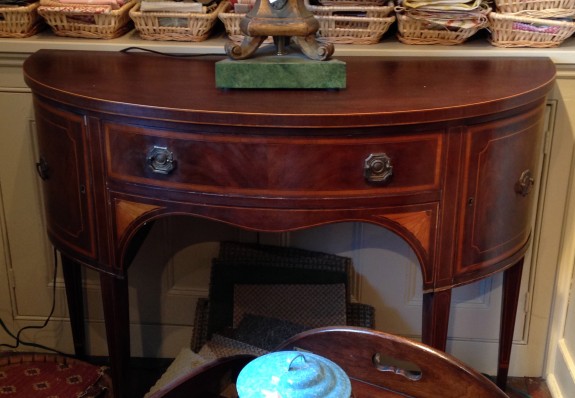 Bertolini antique furniture - Hepplewhite Style, Carved and Inlaid Mahogany Server, 34" H x 46' 'W